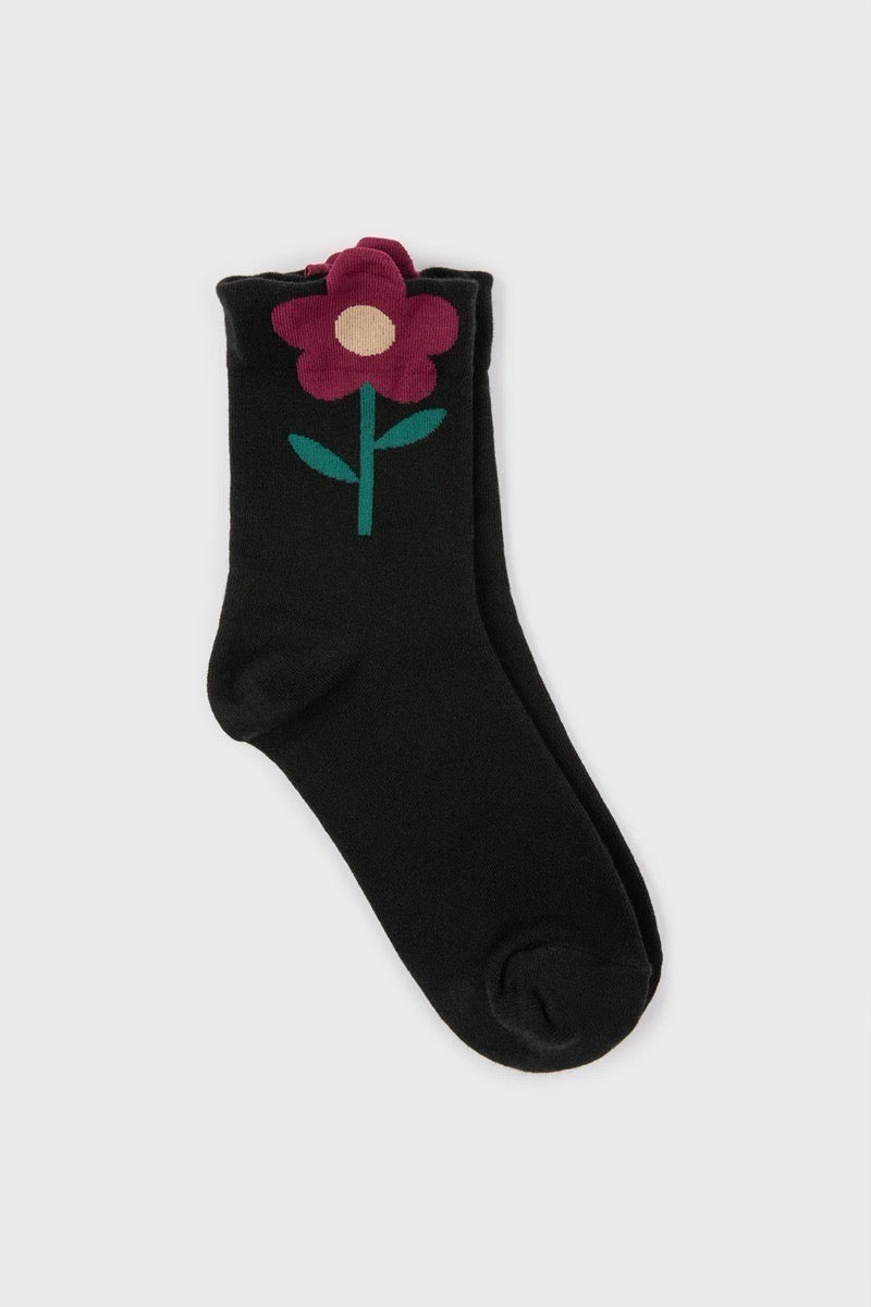 Floral Design Knitted Socks