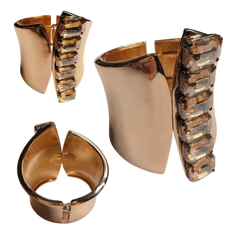 Gold Wrist Cuff - Diana Wahlborg Exclusive